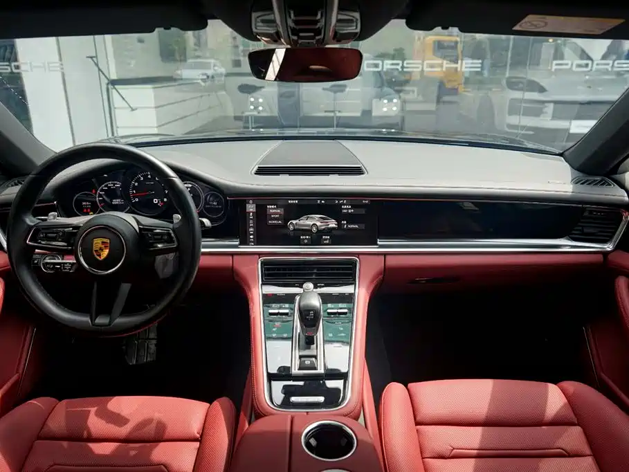 Porsche Panamera 2021 — фото 16