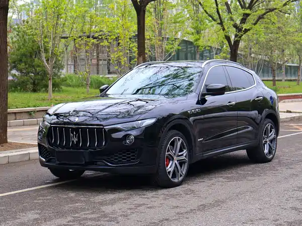 Maserati Levante 2016
