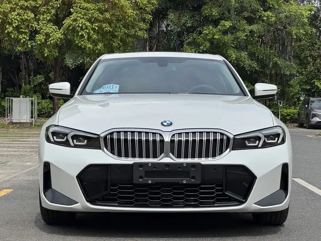 BMW 3 Series 2024