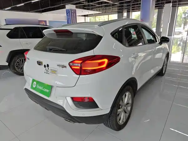 Geely Emgrand GS 2018