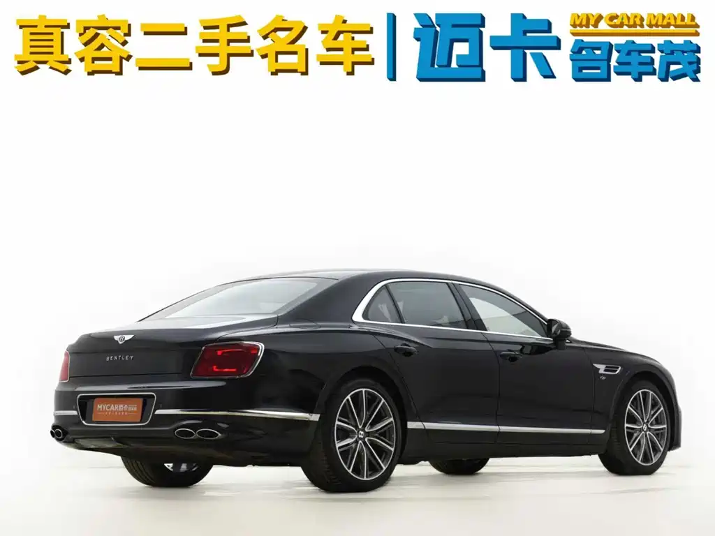 Bentley Flying Spur 2024 — фото 12