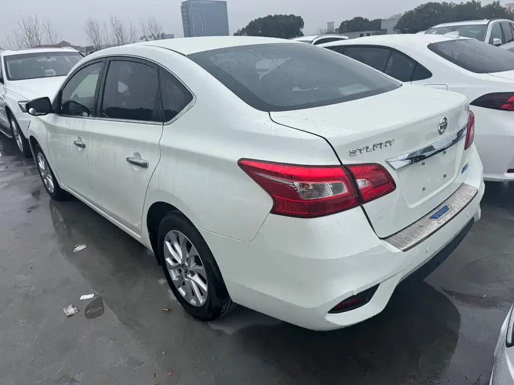 Nissan Sylphy 2017 — фото 8