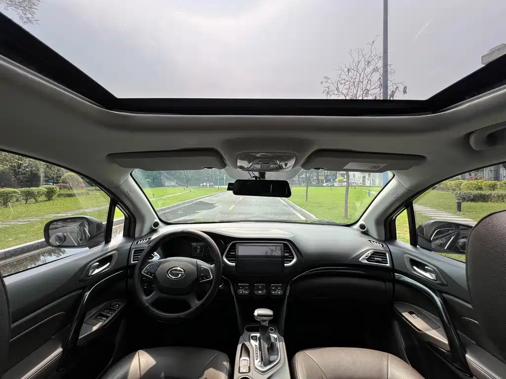 GAC Motor Trumpchi GS4 2016 — фото 13