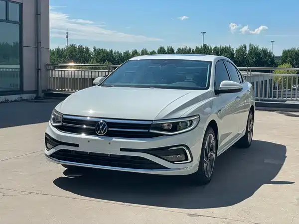 Volkswagen Bora 2023