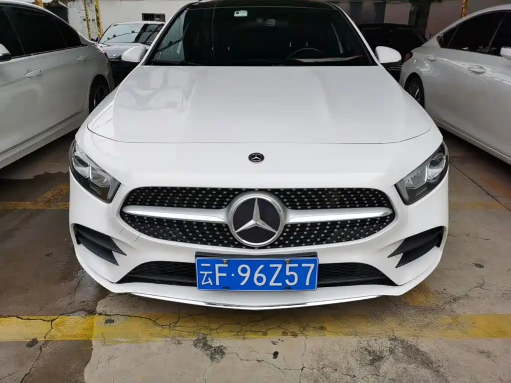 Mercedes-Benz A-Class 2021 — фото 3