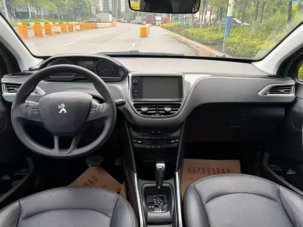 Peugeot 2008 2016