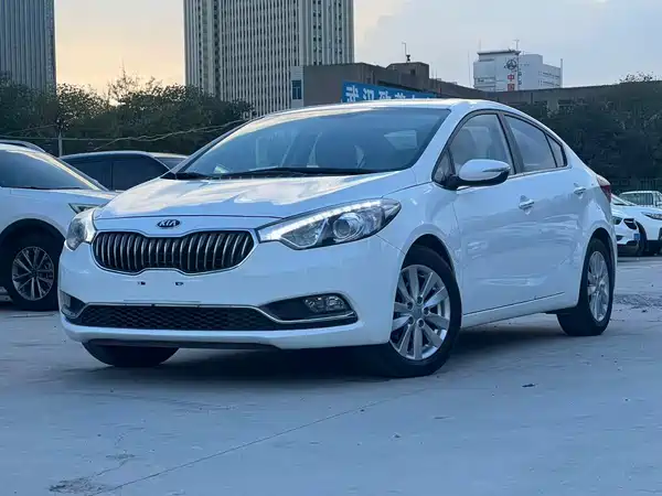 Kia K3 2015
