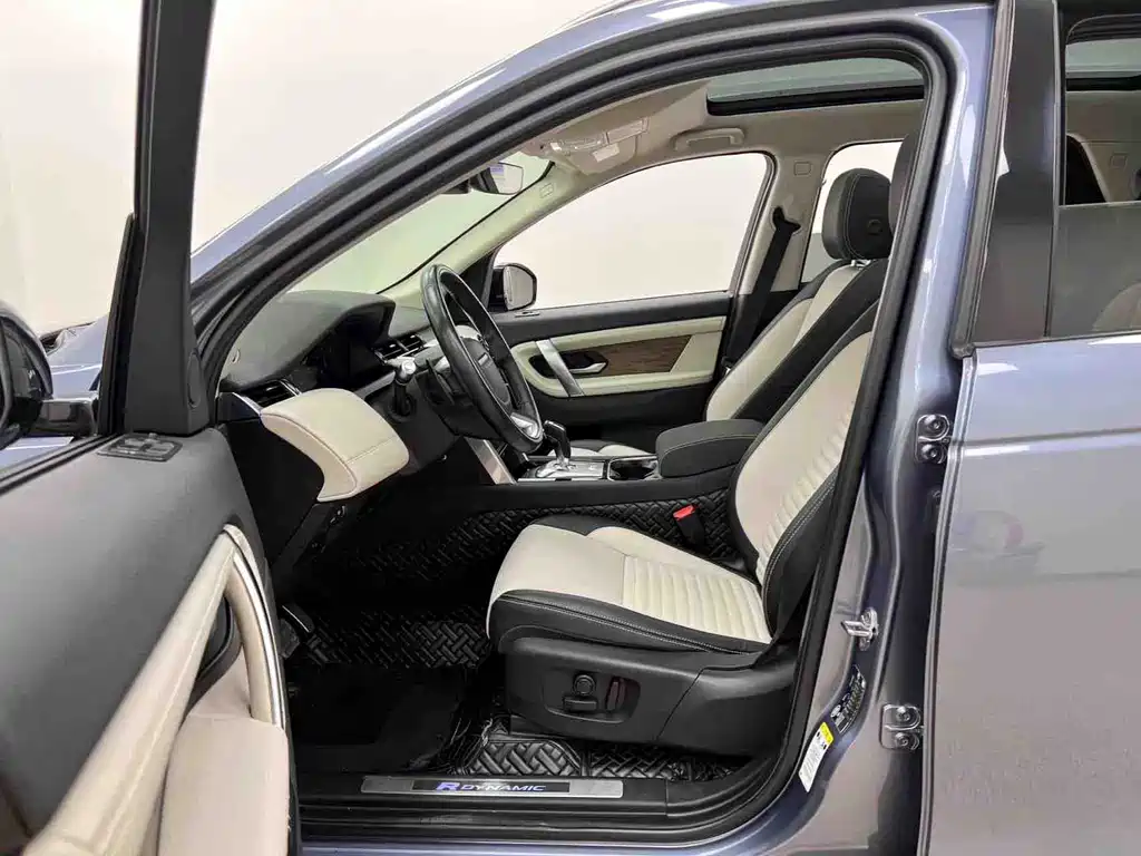 Land Rover Discovery Sport 2020 — фото 8