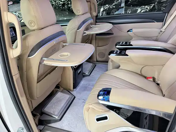 Buick GL8 2025