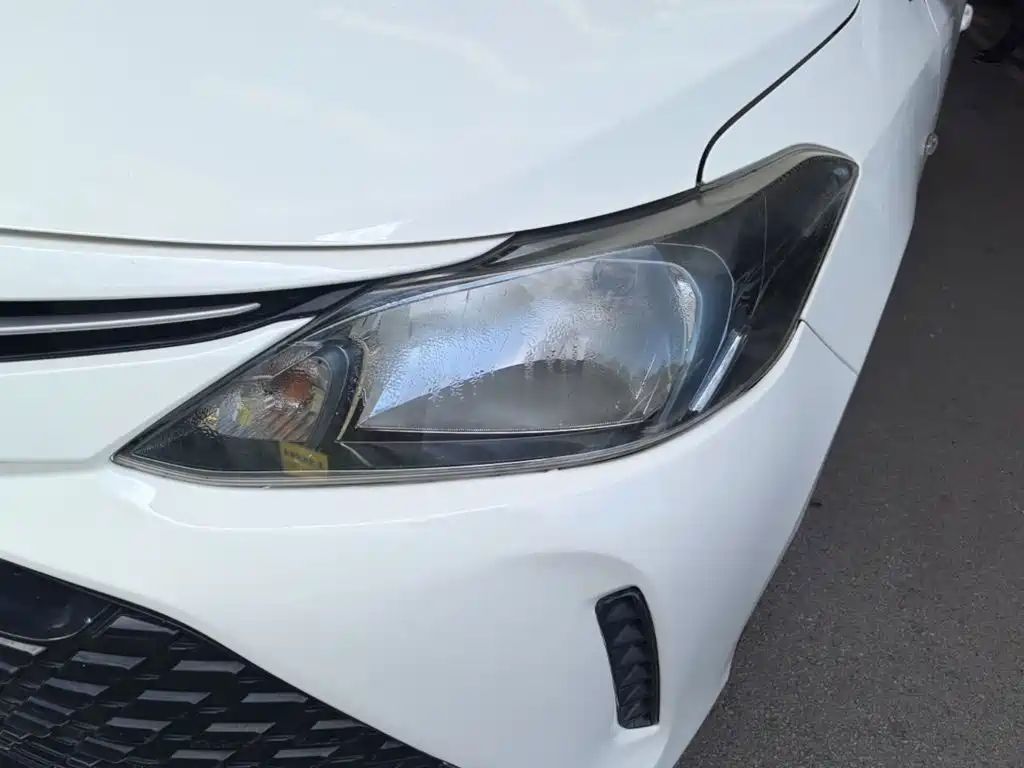 Toyota Vios FS 2017 — фото 24