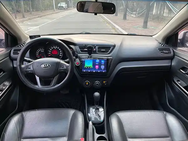 Kia K2 2012