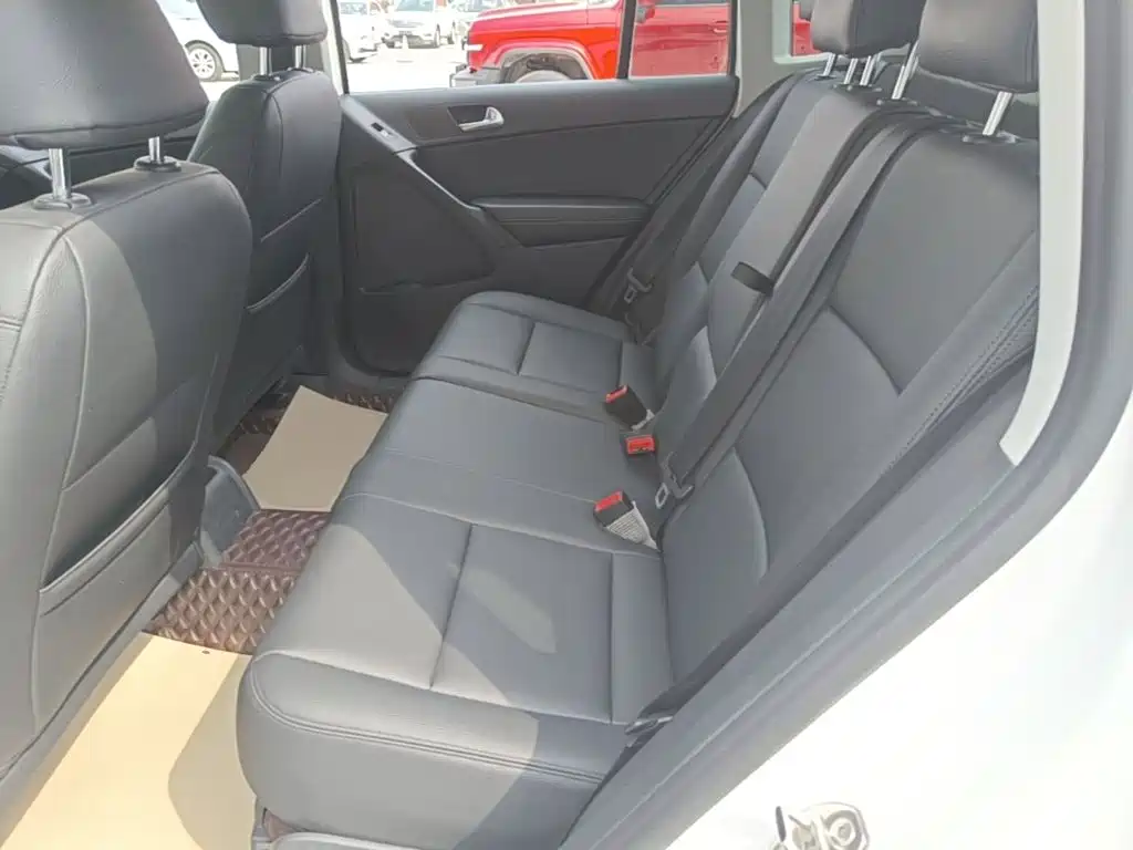 Volkswagen Tiguan 2017 — фото 17