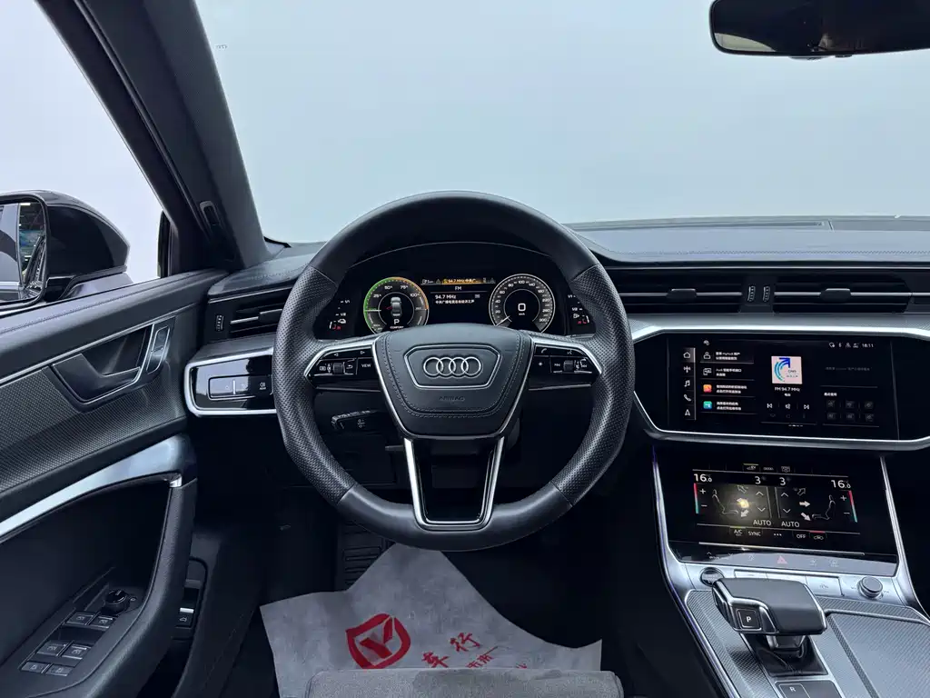 Audi A6L New Energy 2023 — фото 16