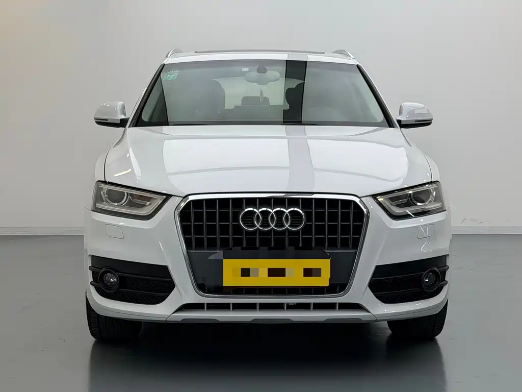 Audi Q3 2014 — фото 2
