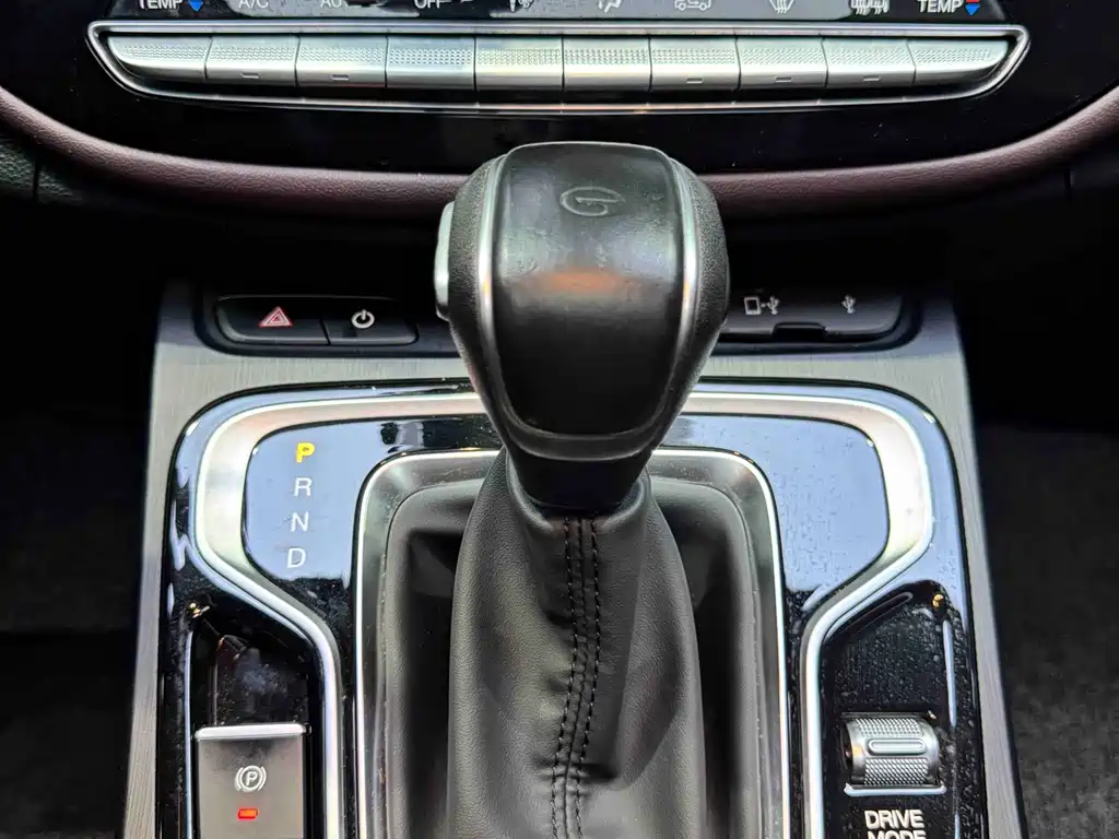 GAC Trumpchi M6 2022 — фото 19
