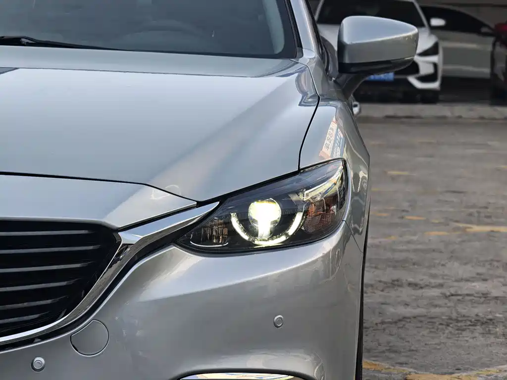 Mazda Atenza 2018 — фото 16