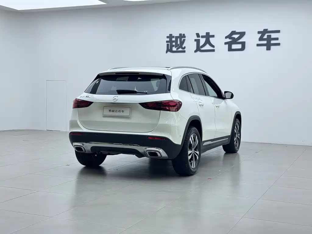 Mercedes-Benz GLA 2025 — фото 19