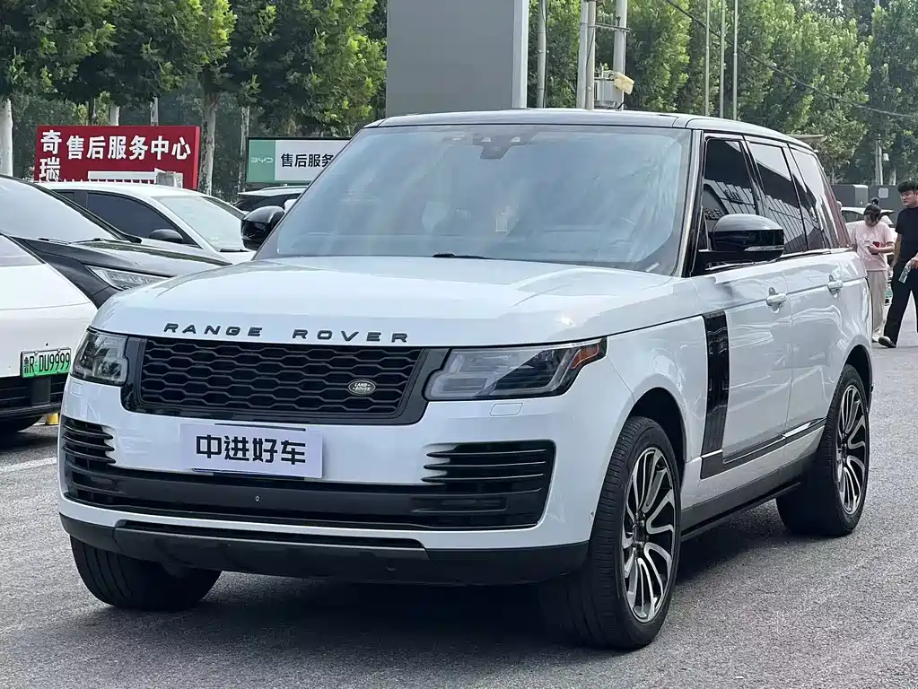 Land Rover Range Rover 2018 — фото 1