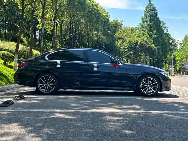 BMW 3 Series 2024