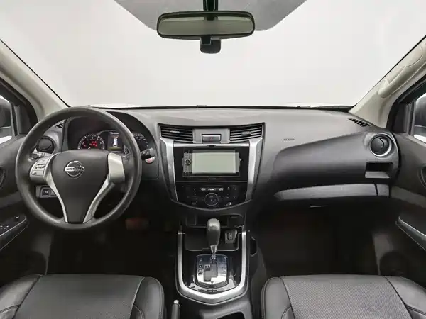 Nissan Terra 2020