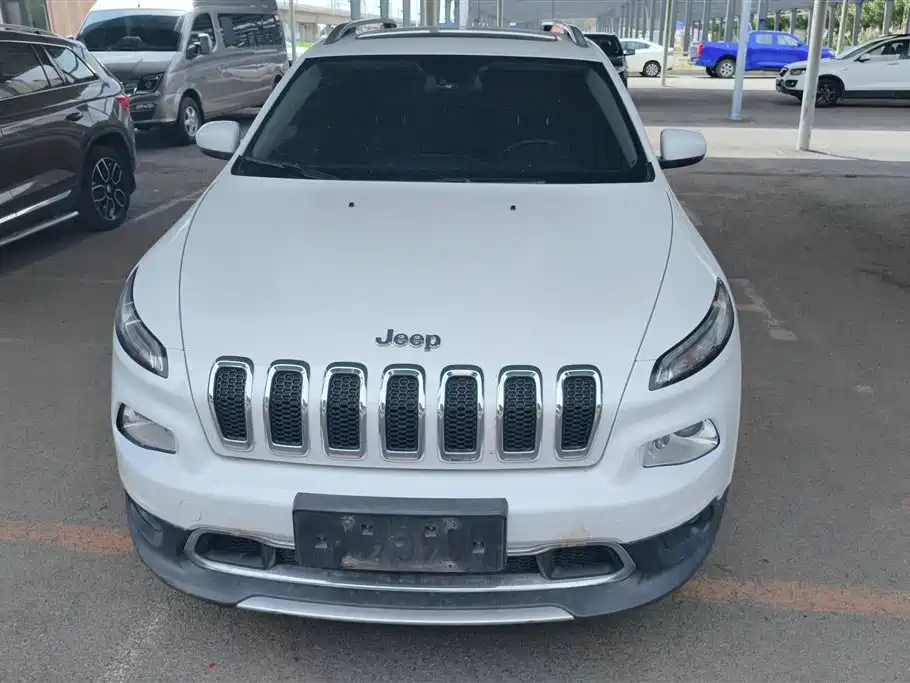 Jeep Cherokee 2020 — фото 2