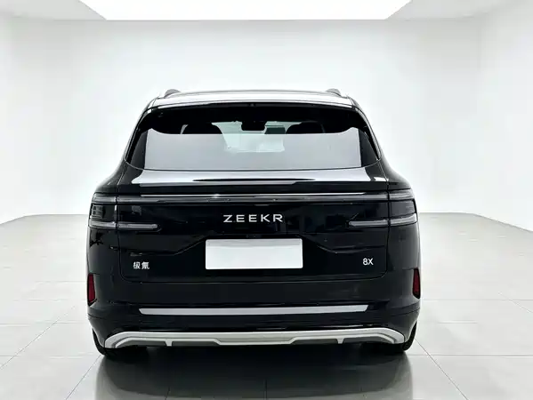 Zeekr 8X 2026