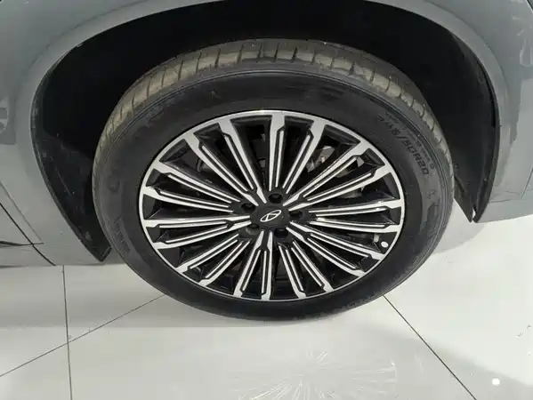 Chery Tiggo 9 C-DM 2024