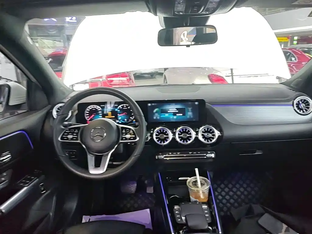Mercedes-Benz GLA 2022 — фото 10