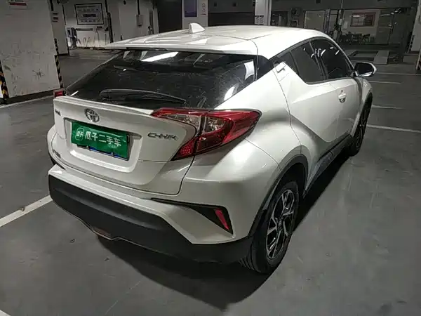 Toyota C-HR 2021