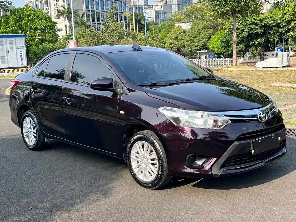Toyota Vios 2014 — фото 3