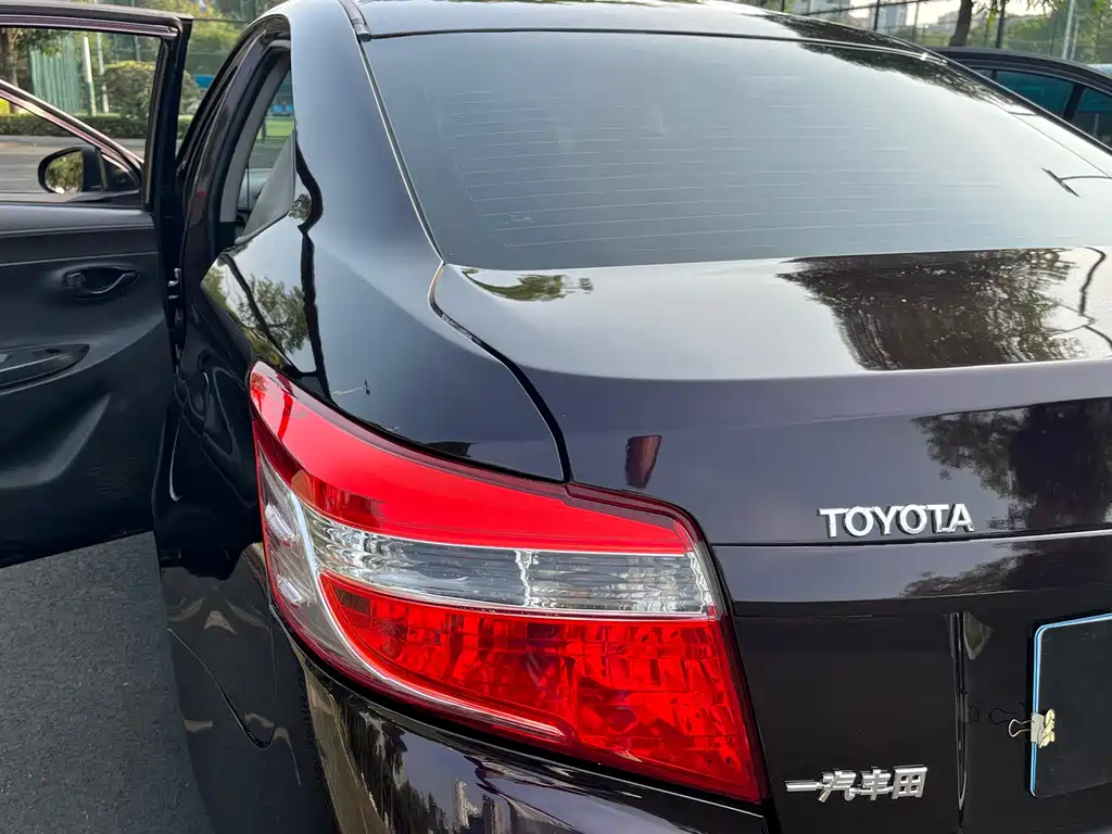 Toyota Vios 2014 — фото 17