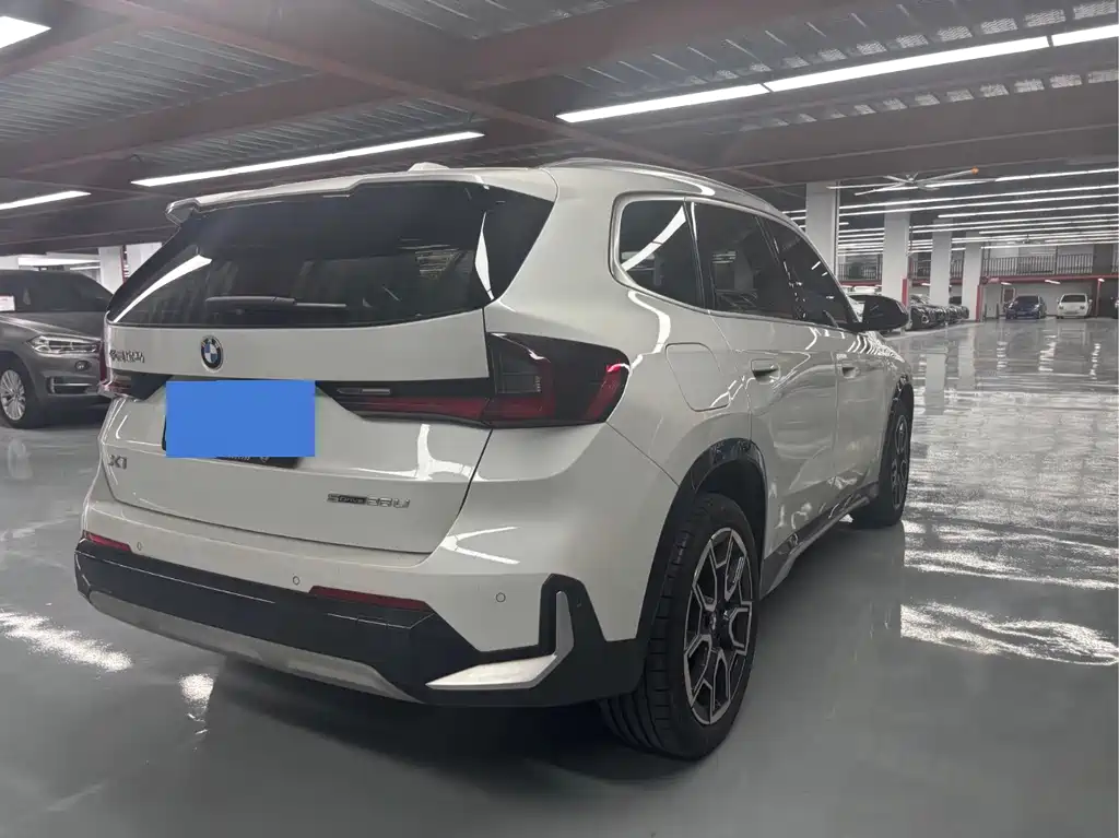 BMW X1 2023 — фото 12