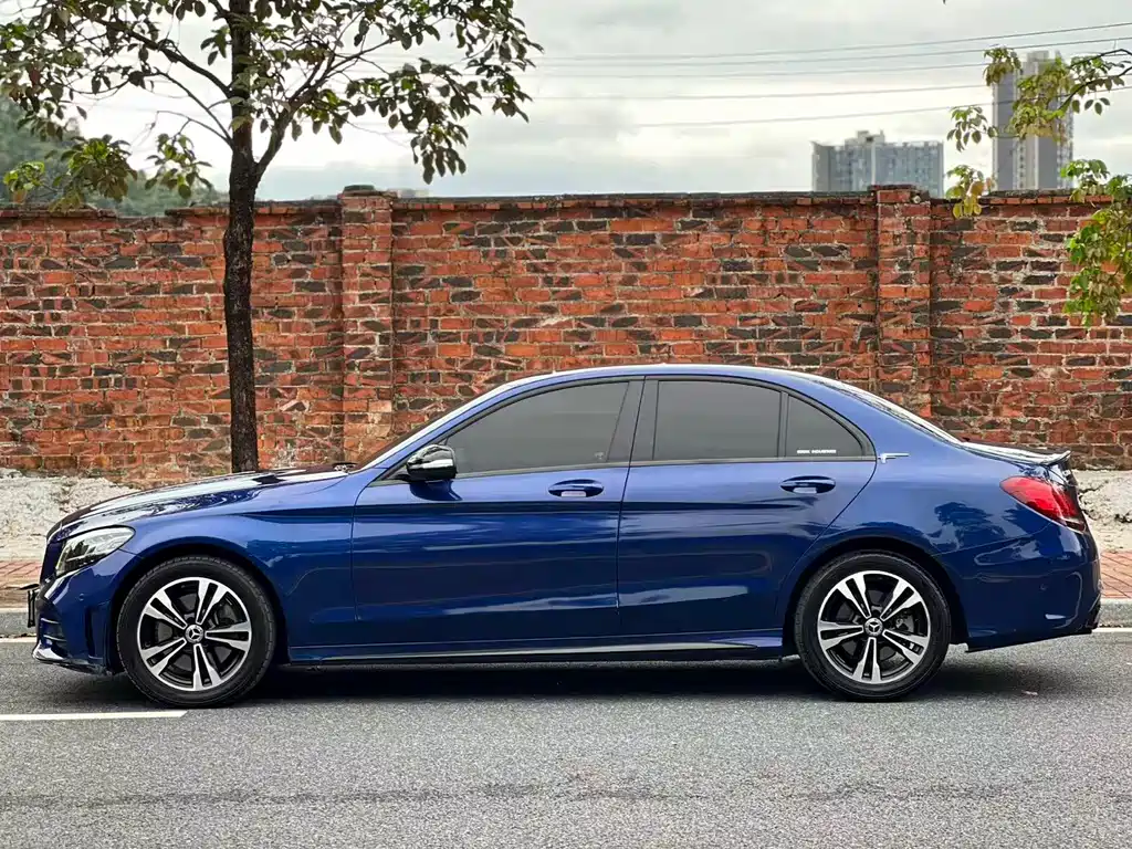 Mercedes-Benz C-Class 2020 — фото 7