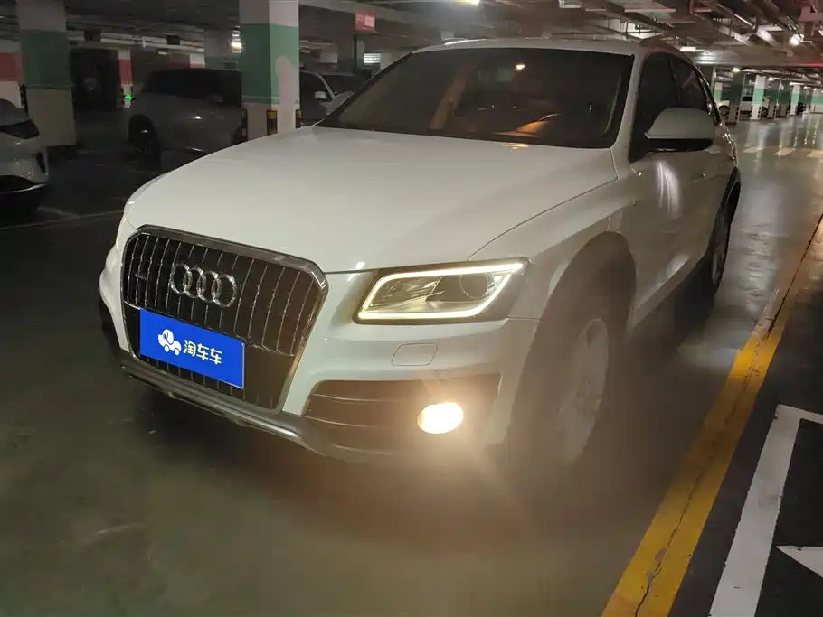 Audi Q5 2018 — фото 1