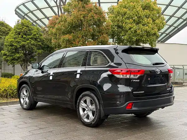 Toyota Highlander 2018