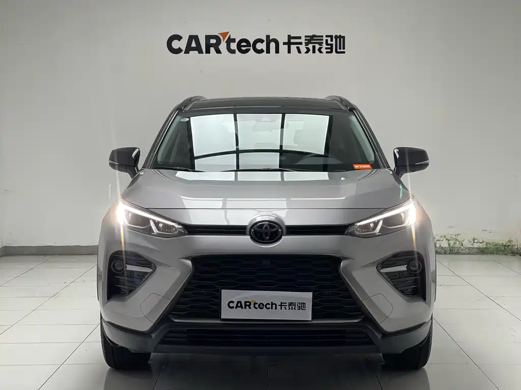 Toyota Wildlander 2023 — фото 18