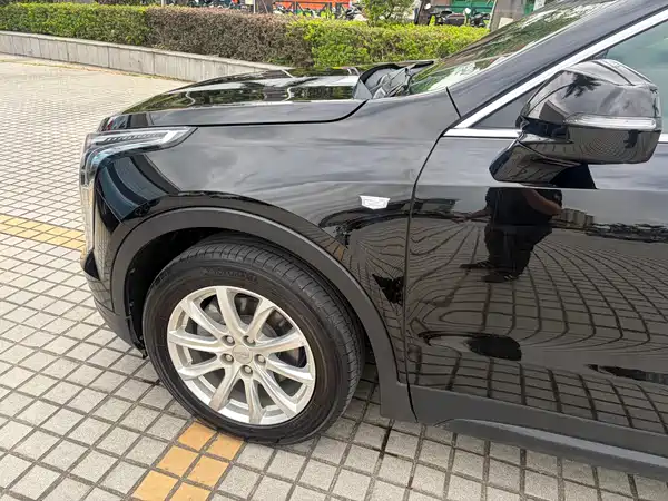 Cadillac XT4 2021