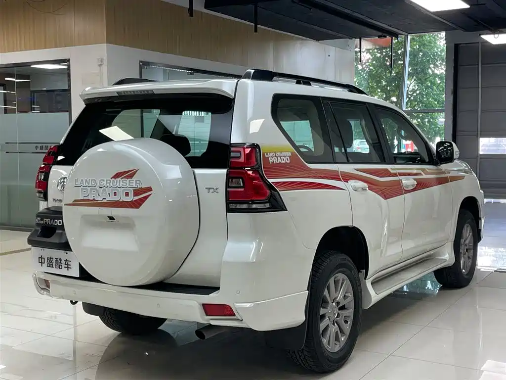 Toyota Prado 2019 — фото 9
