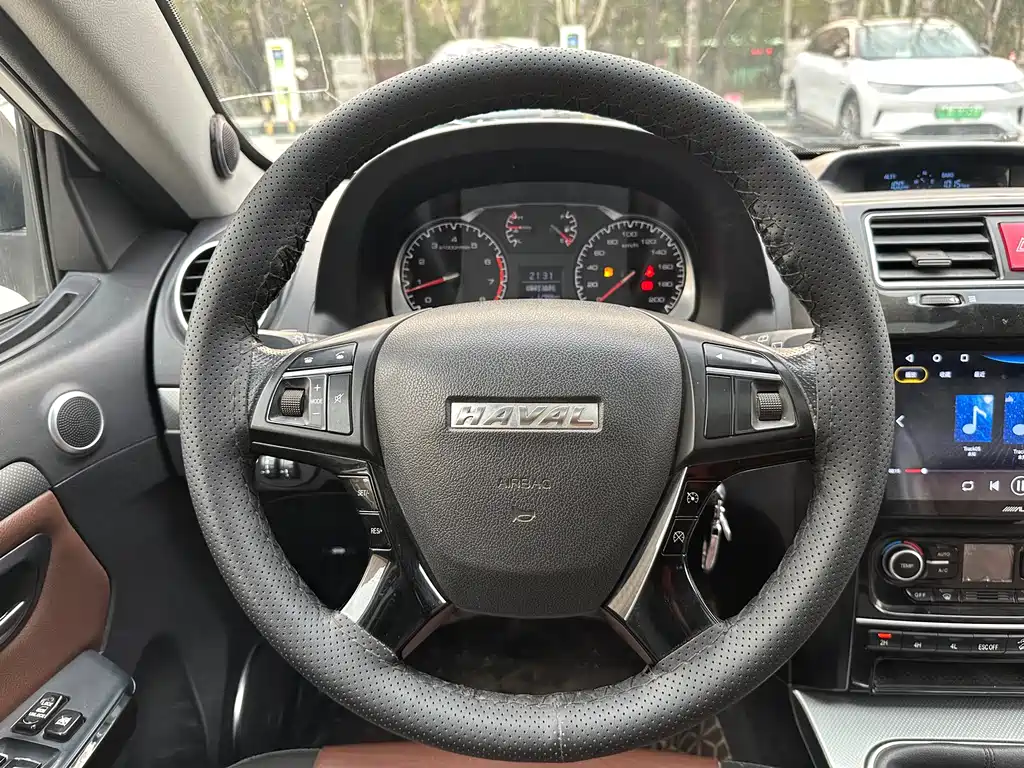 Haval H5 Classic 2016 — фото 21