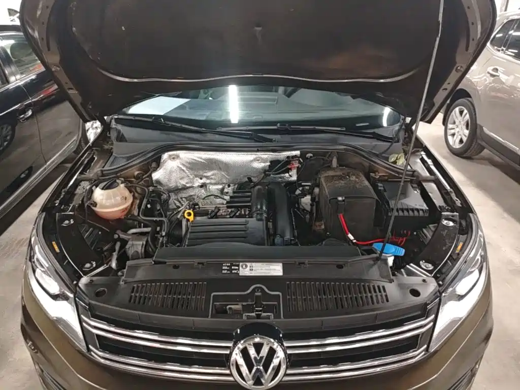 Volkswagen Tiguan 2018 — фото 20