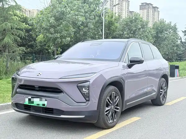 NIO ES6 2020