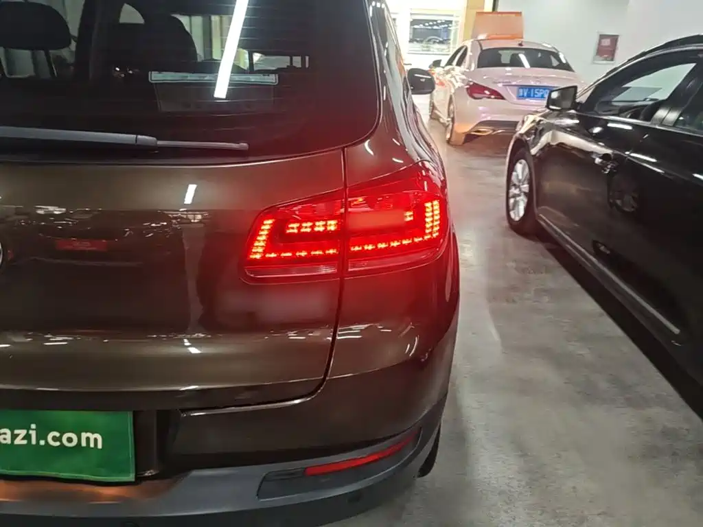 Volkswagen Tiguan 2018 — фото 8