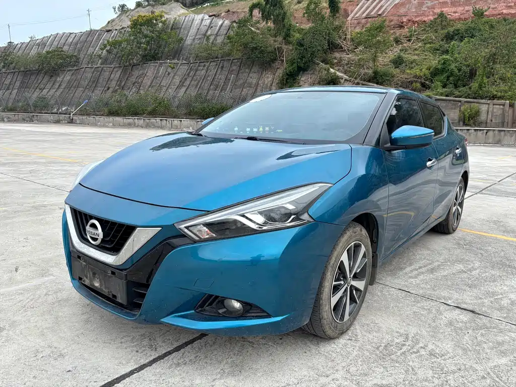 Nissan Bluebird 2018