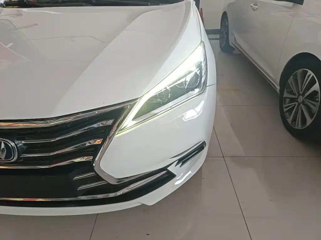 Changan Eado DT 2021 — фото 24
