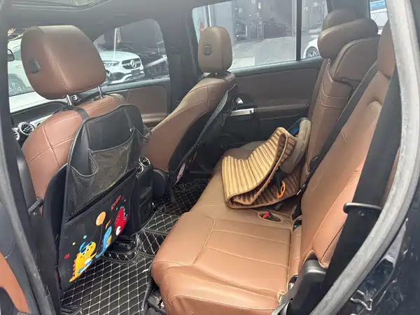 Mercedes-Benz GLB 2021