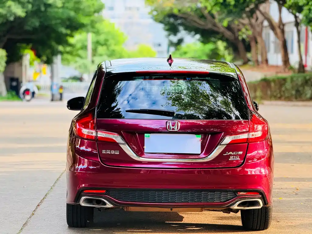 Honda Jade 2017 — фото 10
