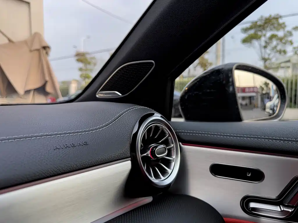 Mercedes-Benz A-Class AMG 2026 — фото 14