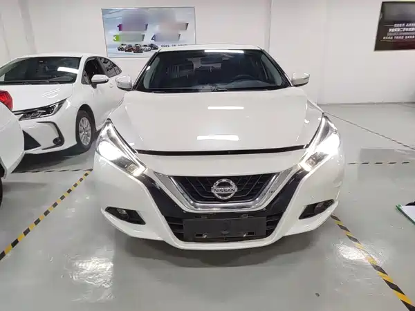 Nissan Bluebird 2018