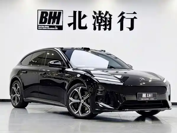NIO ET5T 2025