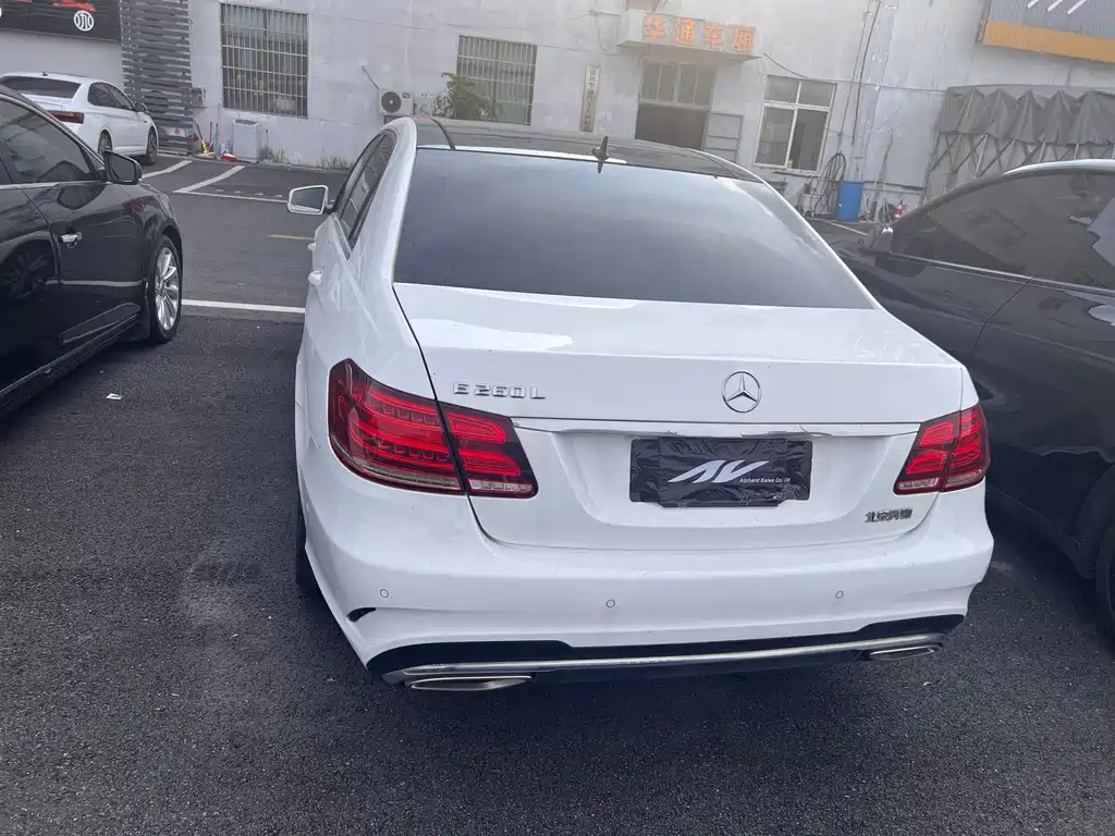 Mercedes-Benz E-Class 2015